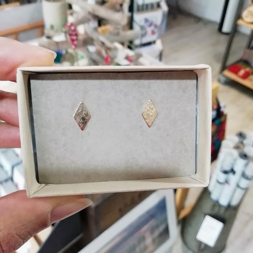 Geo Brass Studs