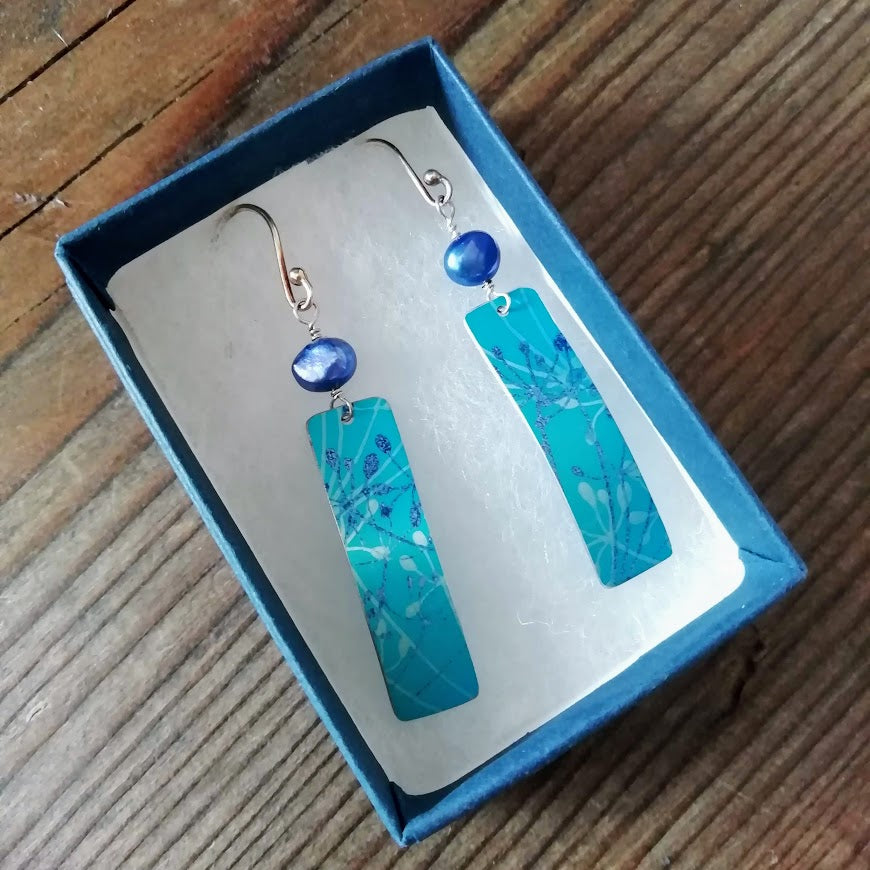 Cow Parsley Rectangular Earrings With Bead