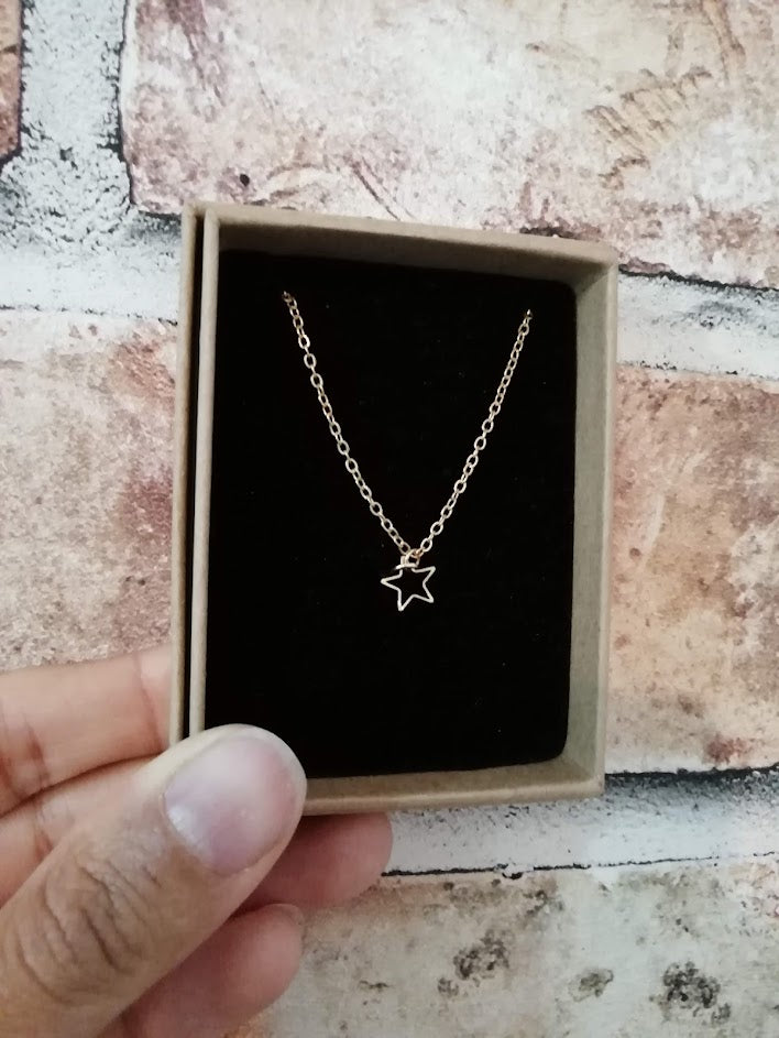 Mini Star Necklace