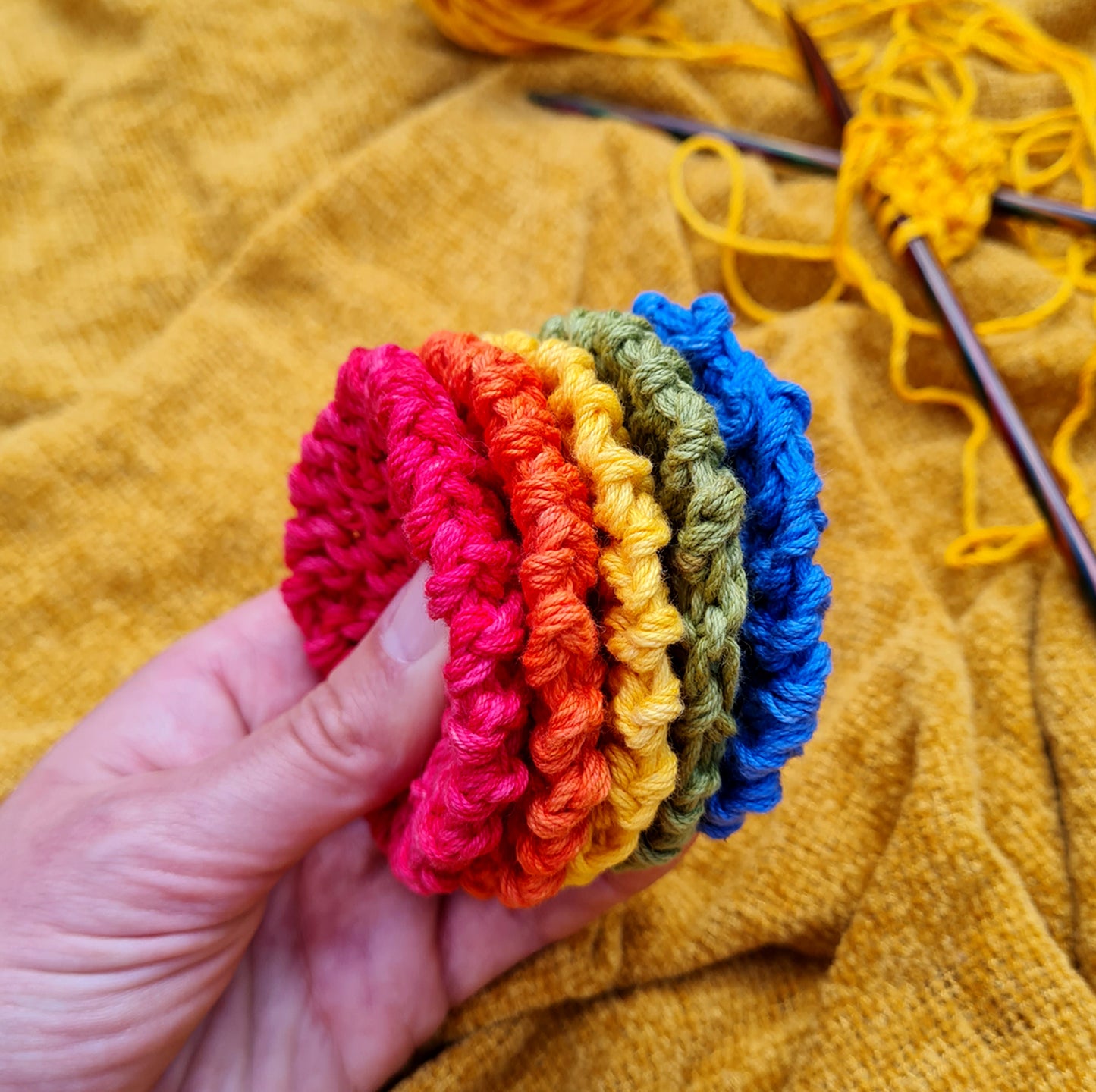 5 Reusable Face Scrubbies Multicoloured