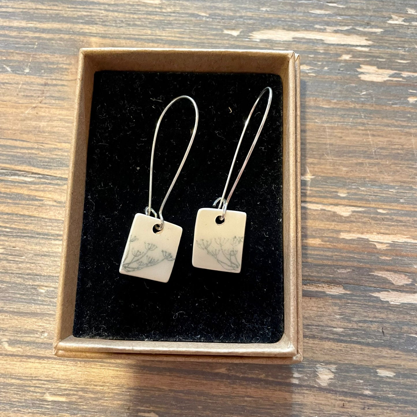 Ceramic Kidney Hook Earrings