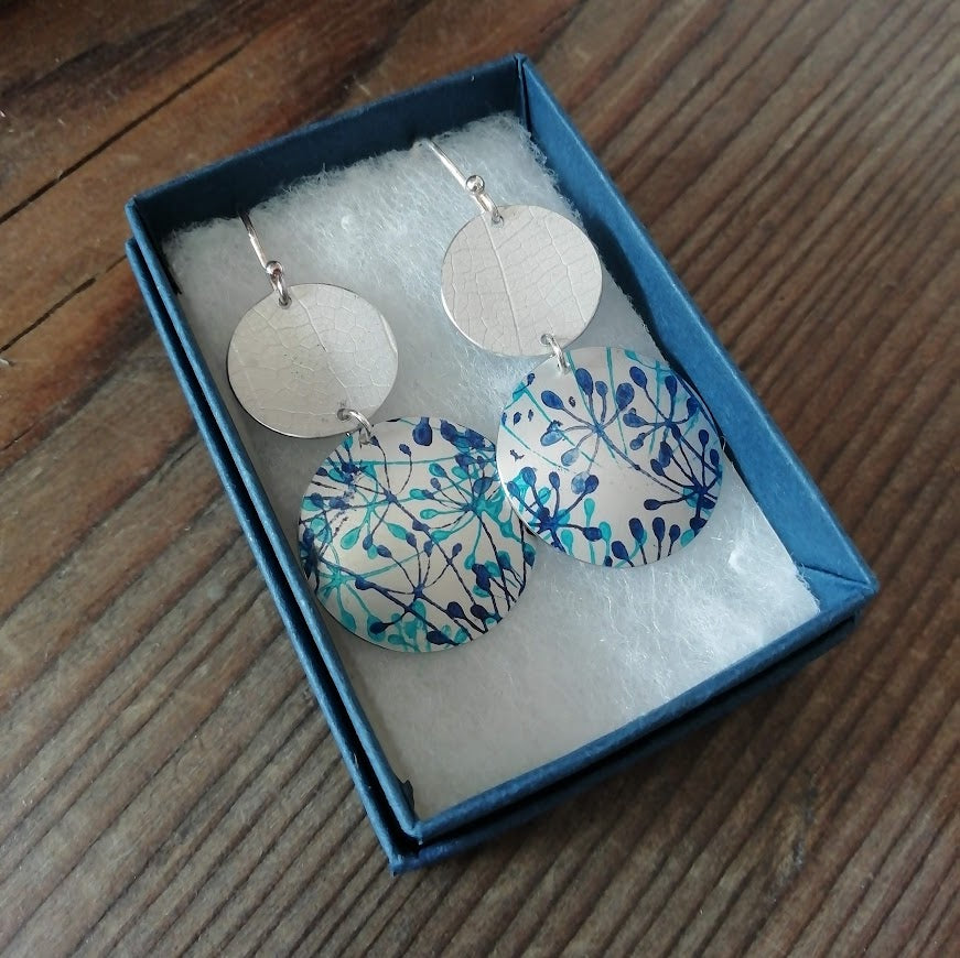 Double Circle Cow Parsley Earrings