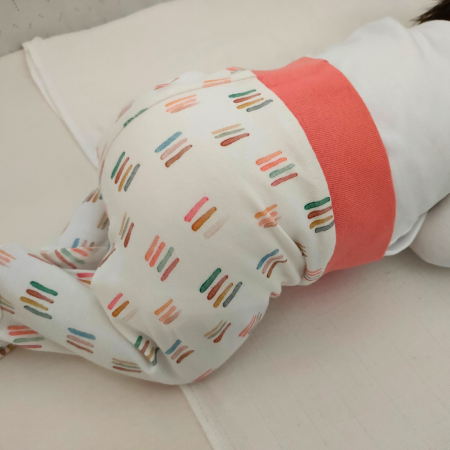 Footed Leggings & Hat Set - Dashes