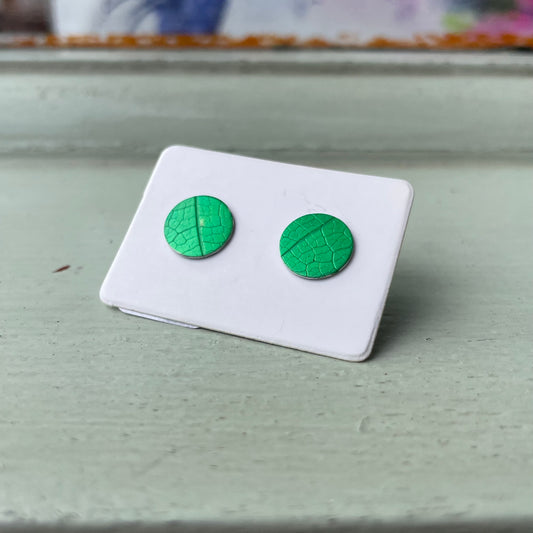 Stud Earrings Textured