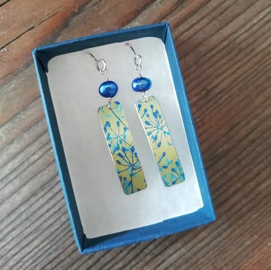 Cow Parsley Rectangular Earrings With Pearl