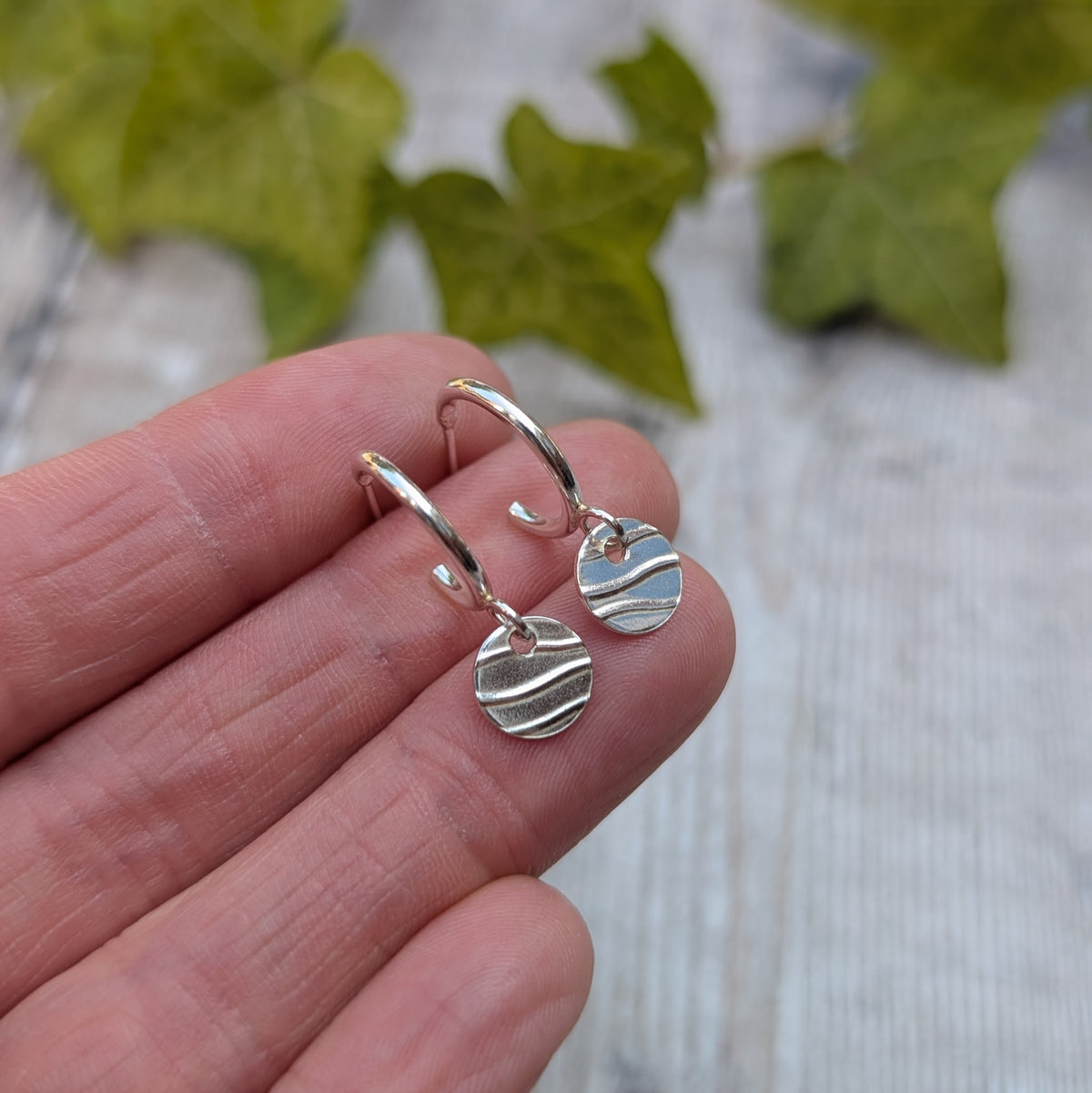 Silver Stud Earrings - Wavy - Leaves
