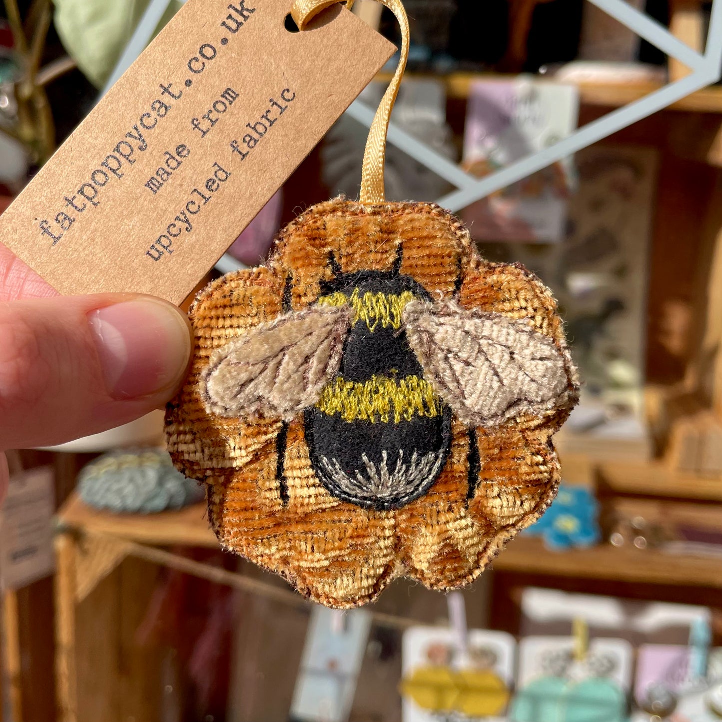 Hanging Bee