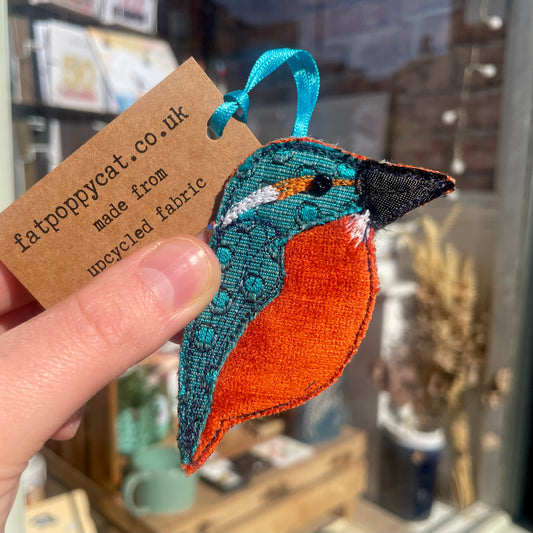 Hanging Kingfisher