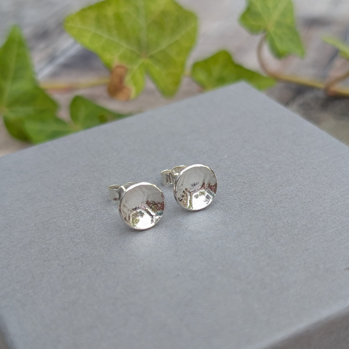 Silver Stud Earrings - Honeycomb - Spiral