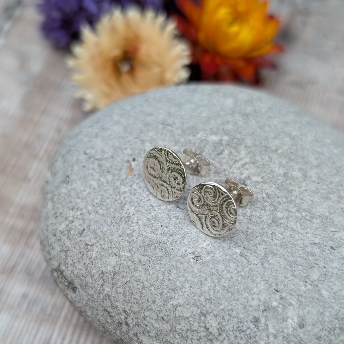 Silver Stud Earrings - Honeycomb - Spiral