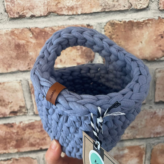 Crochet Hanging Basket