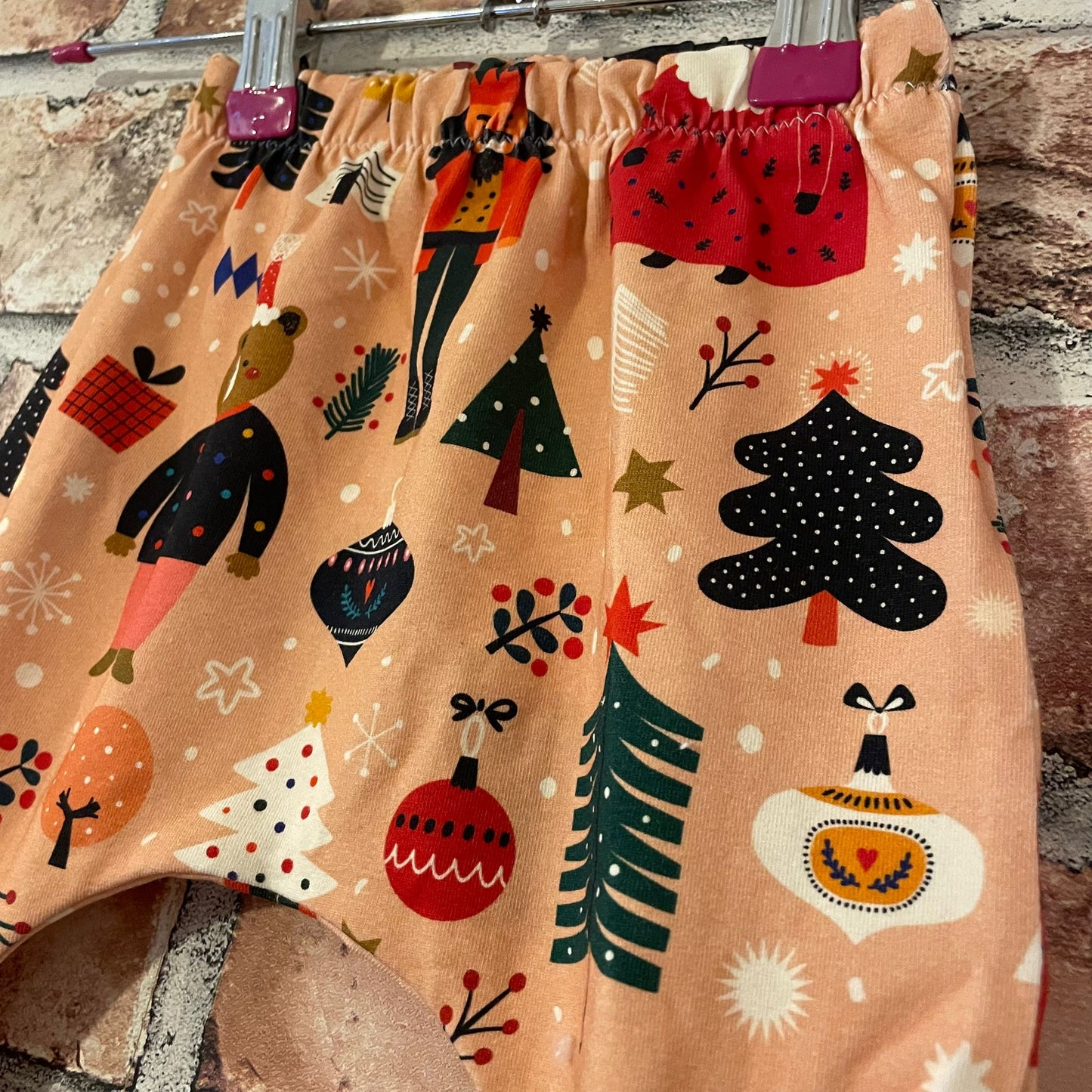 Christmas Characters Pink Leggings