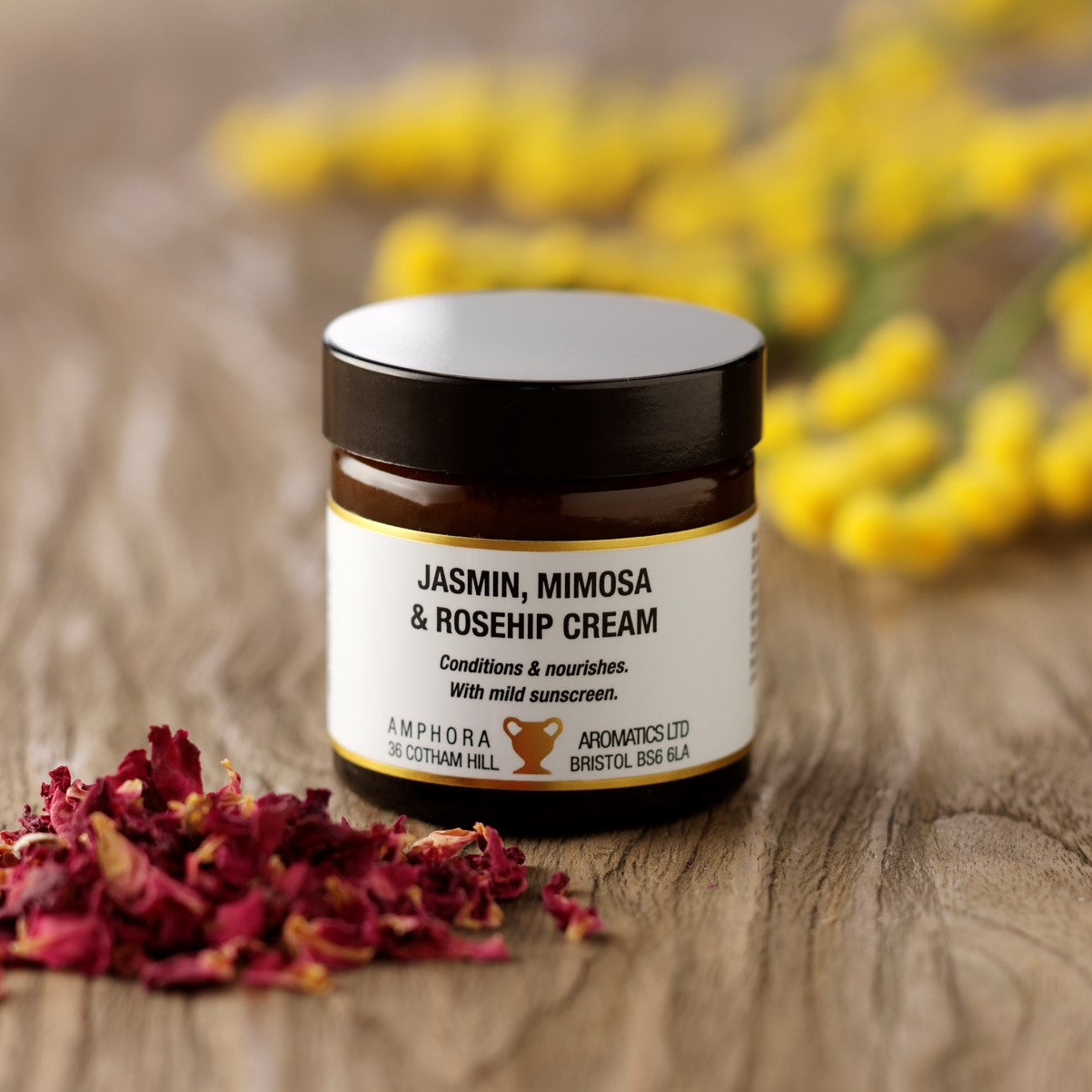 Jasmin, Mimosa & Rosehip Cream