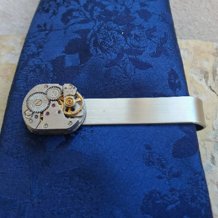 Timepiece Tie Bar